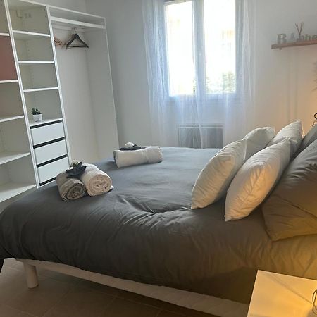 Appartamento Eden En Luberon Roussillon en Isere Esterno foto