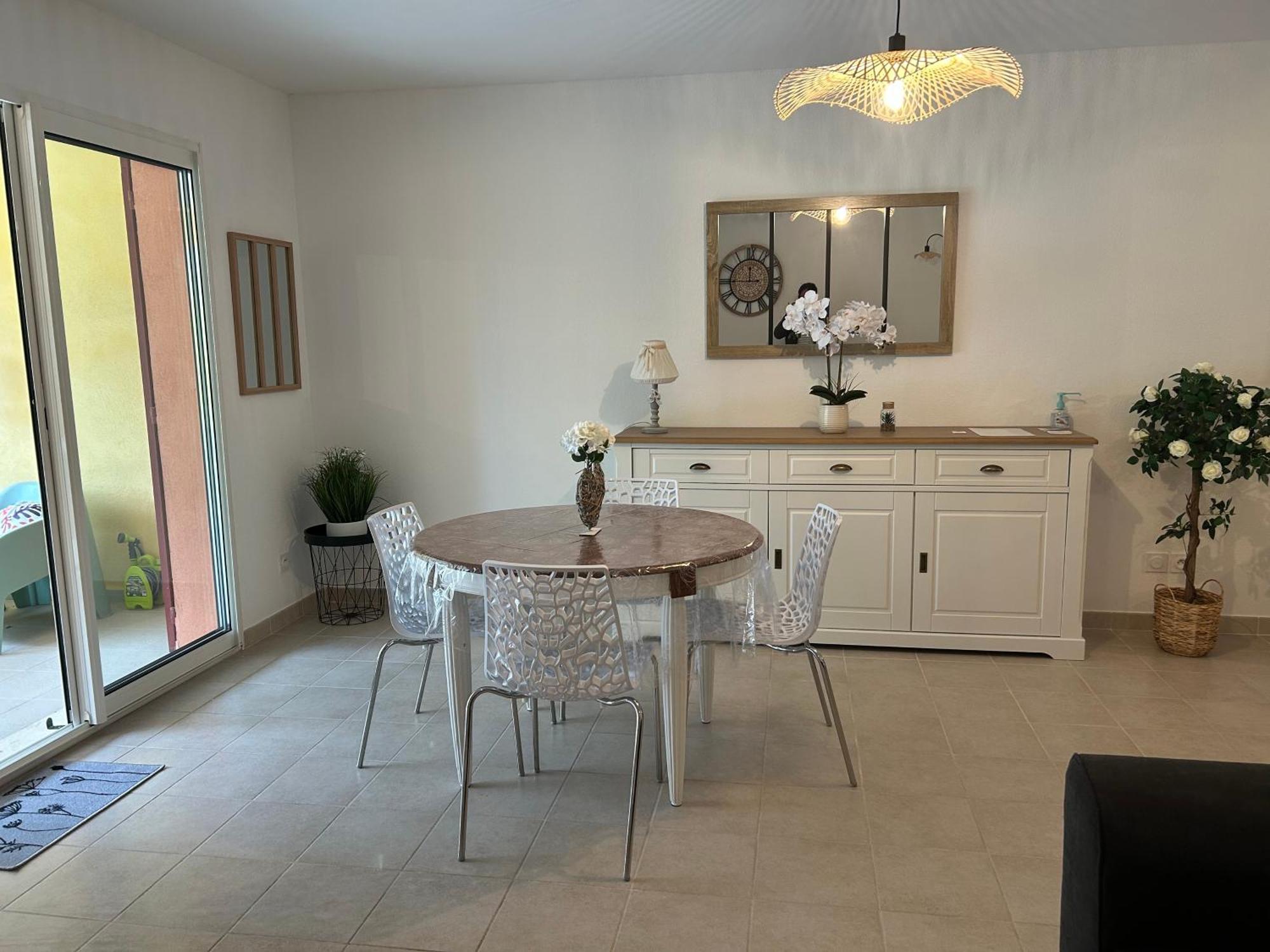 Appartamento Eden En Luberon Roussillon en Isere Esterno foto